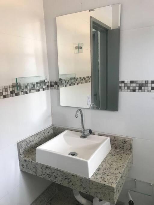 Casa Com Piscina, Grande E Espacosa No Condominio Dos Passaros Cabo Frio Ngoại thất bức ảnh